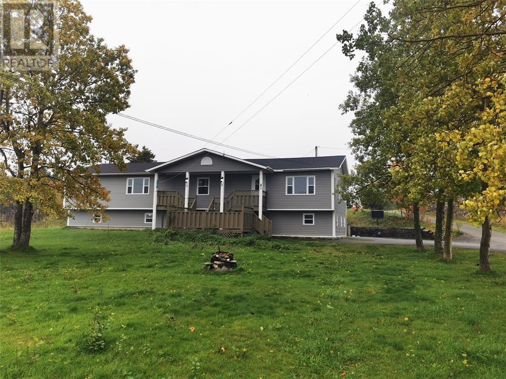 21 Village Cove Road E - 1