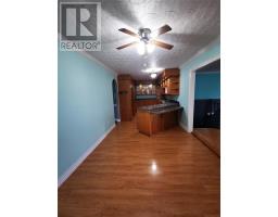 21 Village Cove Road East thumbnail 15