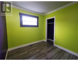 21 Village Cove Road East thumbnail 33