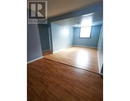 21 Village Cove Road East thumbnail 45