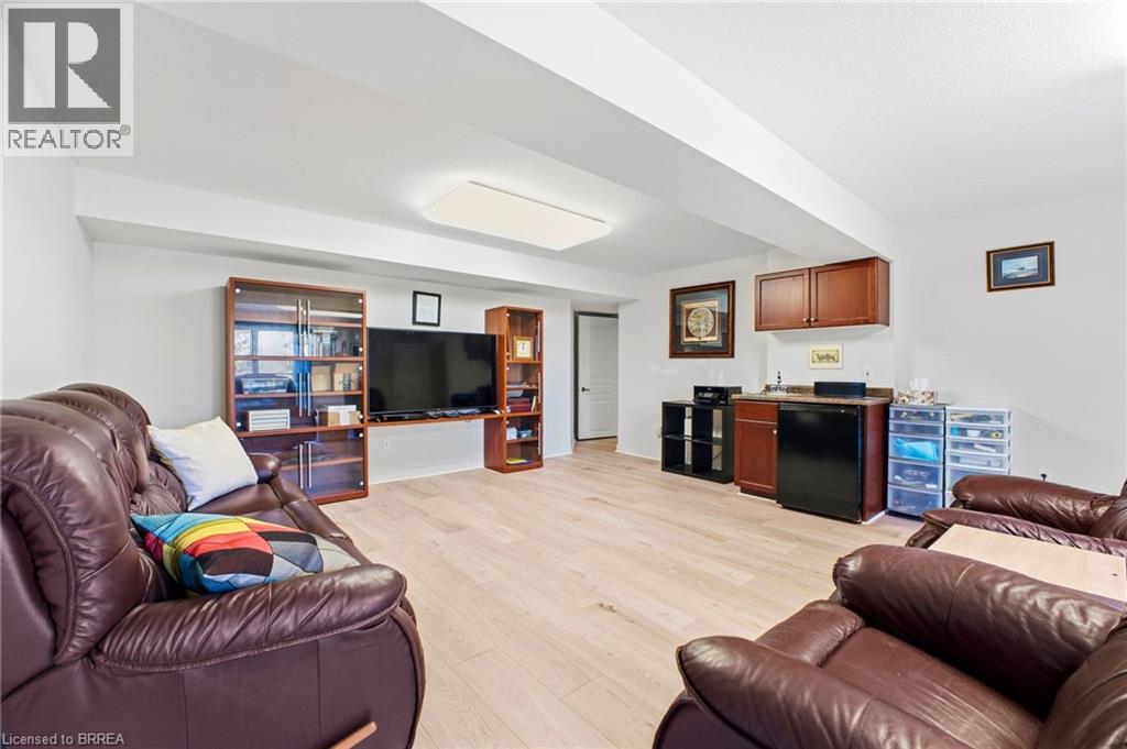 Rec Room with Wet Bar