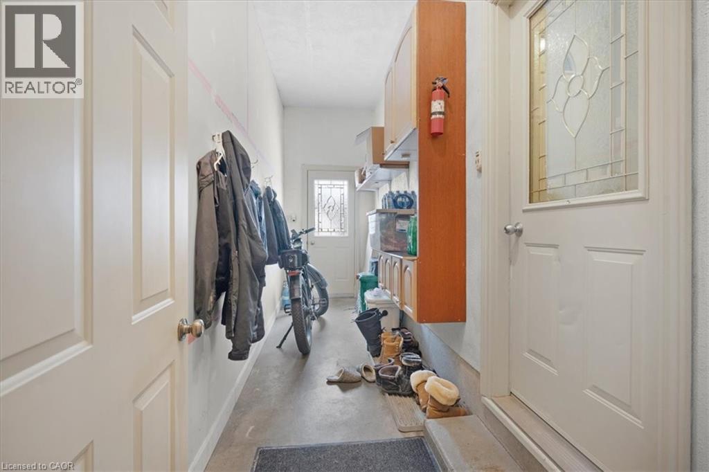 26 WILTSHIRE DRIVE - 21