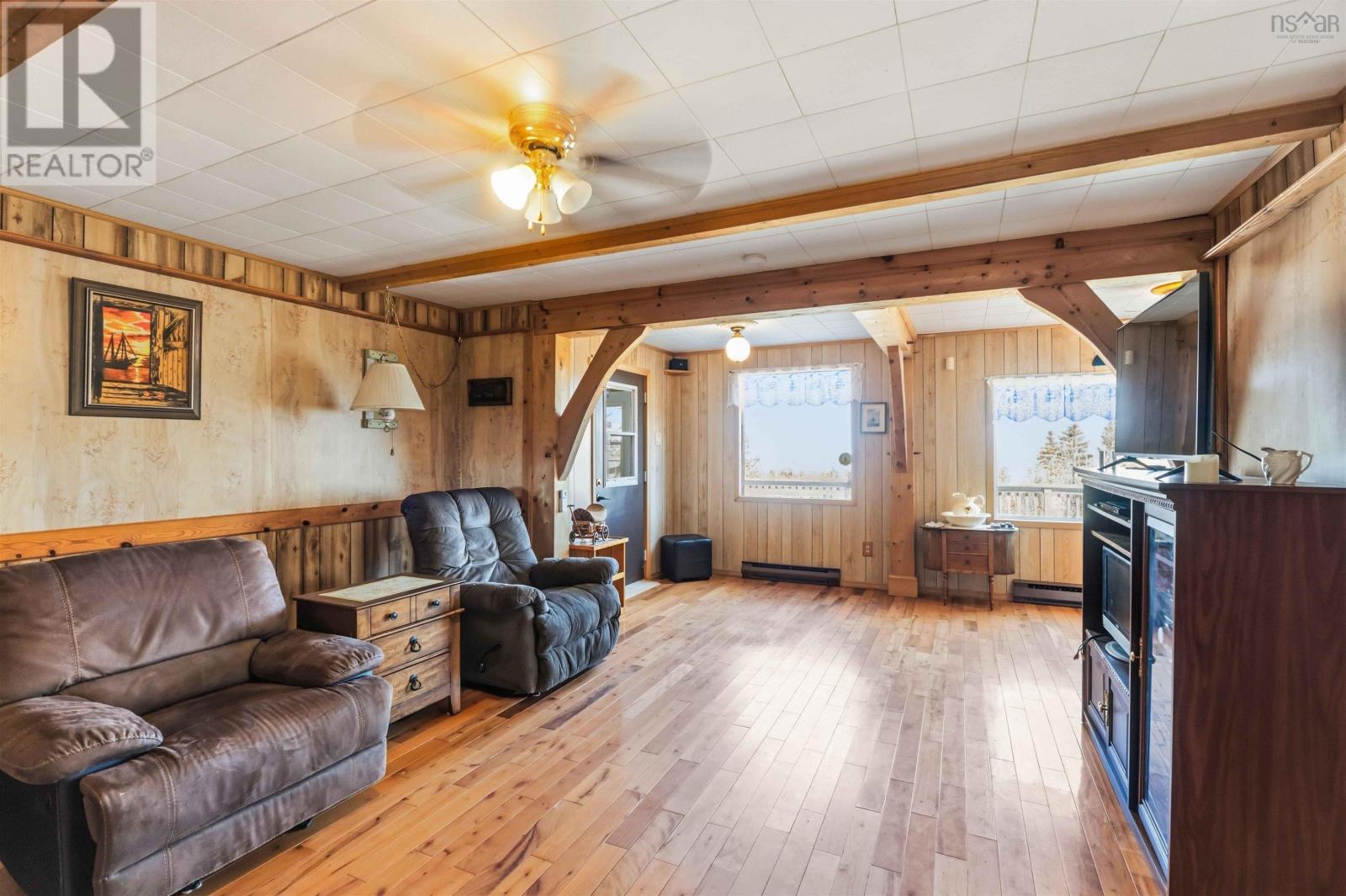 Property 31 of 43 of 2481 Broad Cove Road