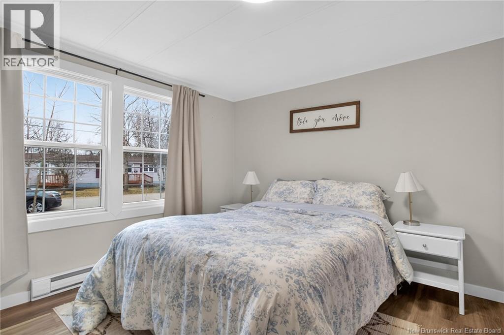 7 Kingfisher Street - 16