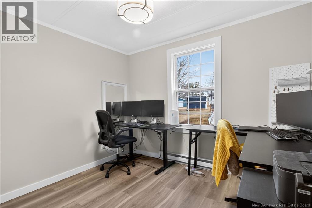 7 Kingfisher Street - 24
