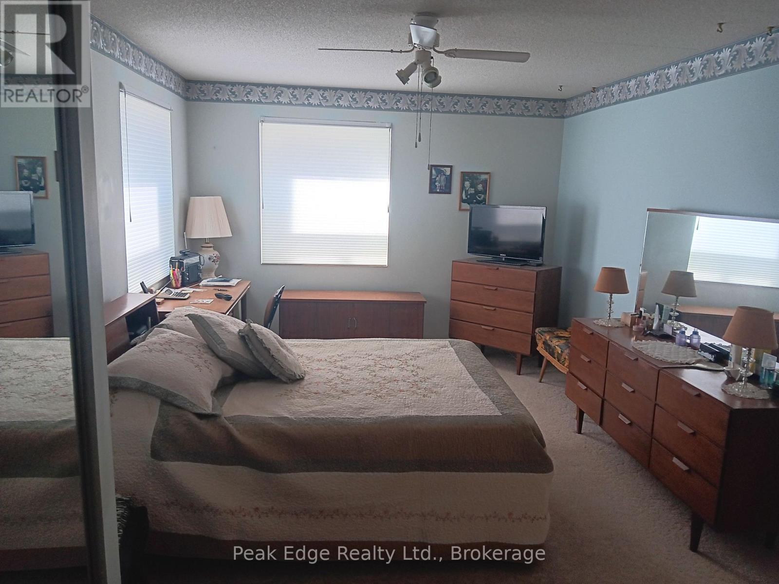 #303 536 11TH AVENUE - 8