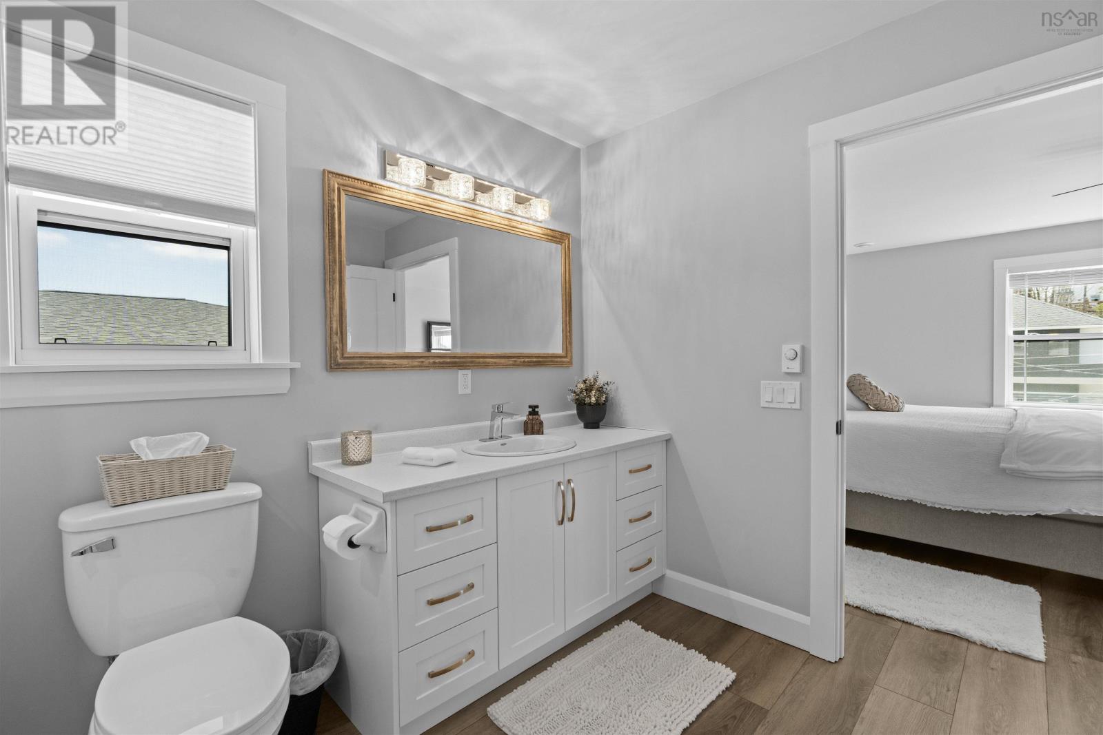 Property 36 of 44 of 35 Angel Court