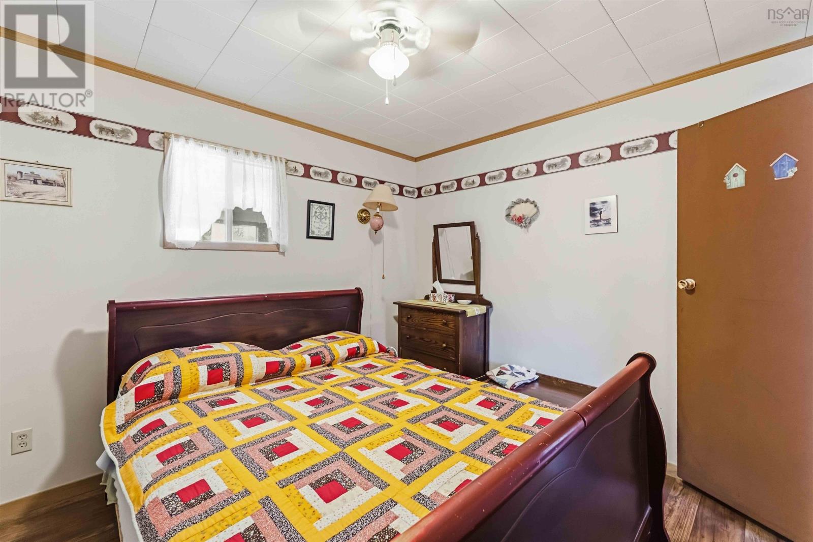 Property 27 of 43 of 2481 Broad Cove Road