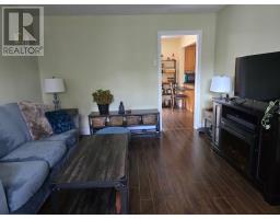 6 Steadyview Drive thumbnail 10