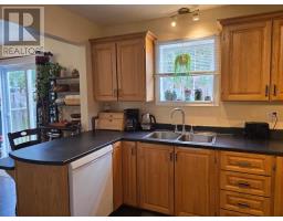 6 Steadyview Drive thumbnail 16