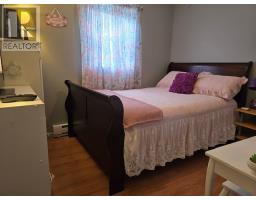 6 Steadyview Drive thumbnail 33