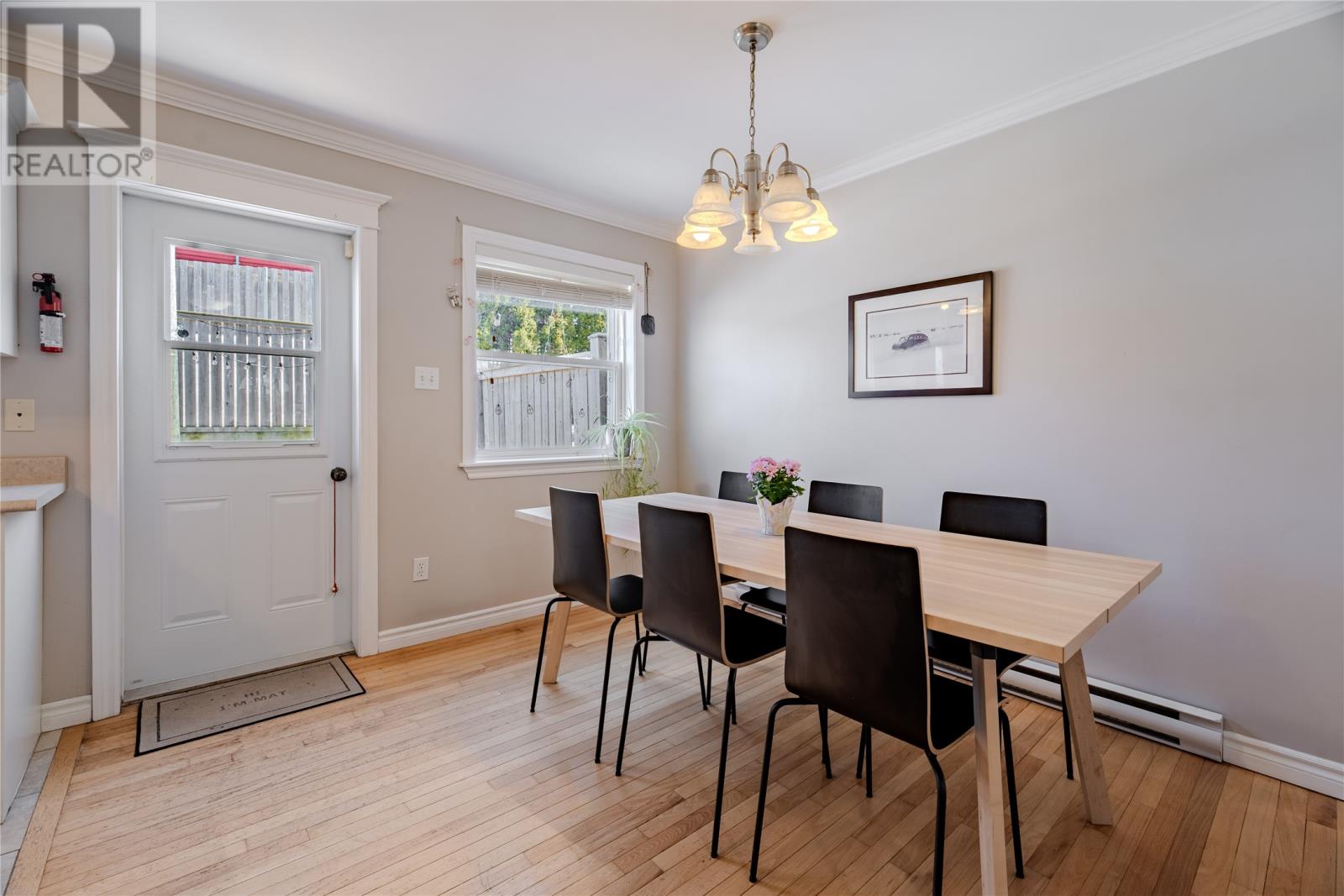 28 Margarets Place — photo 11
