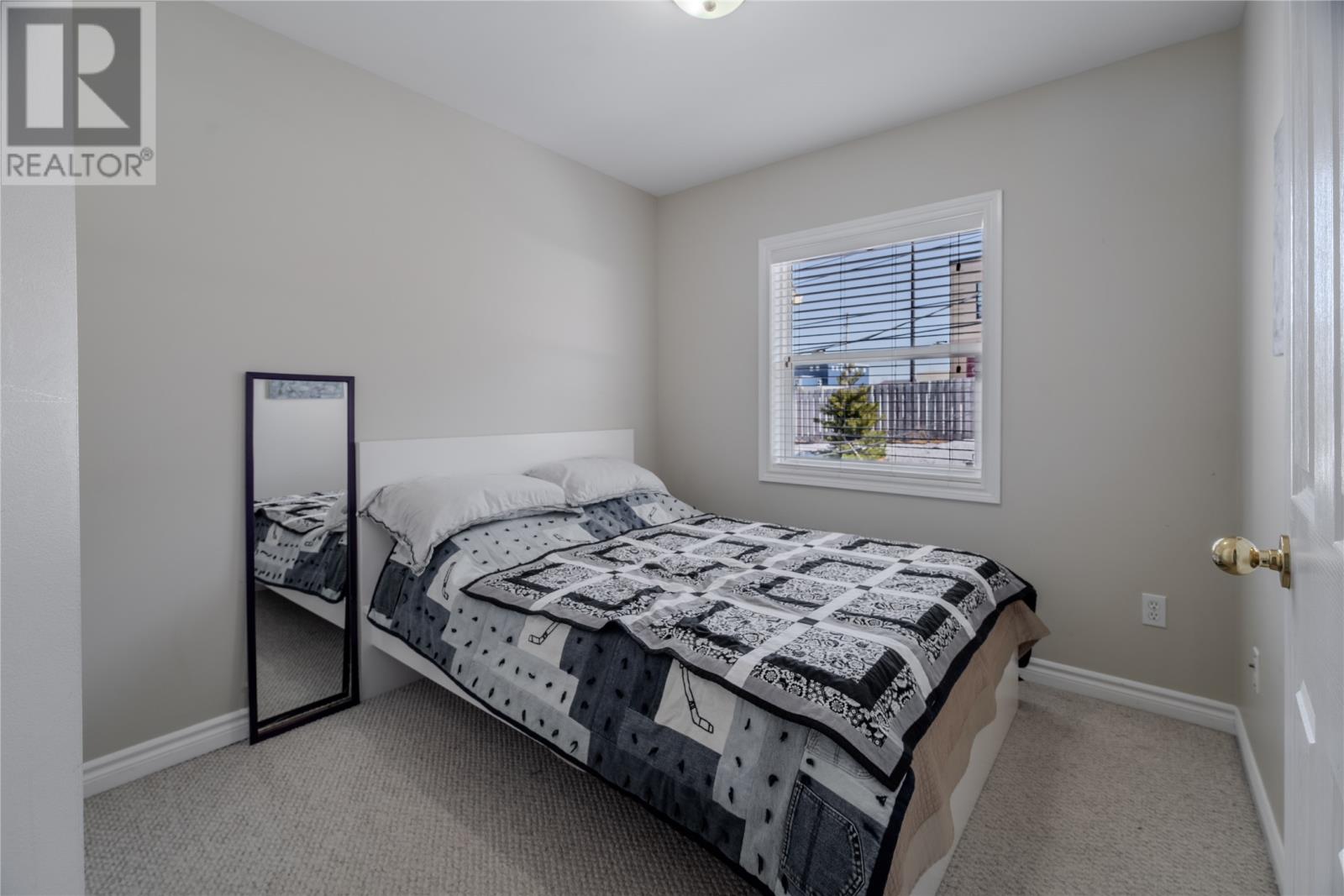 28 Margarets Place — photo 19