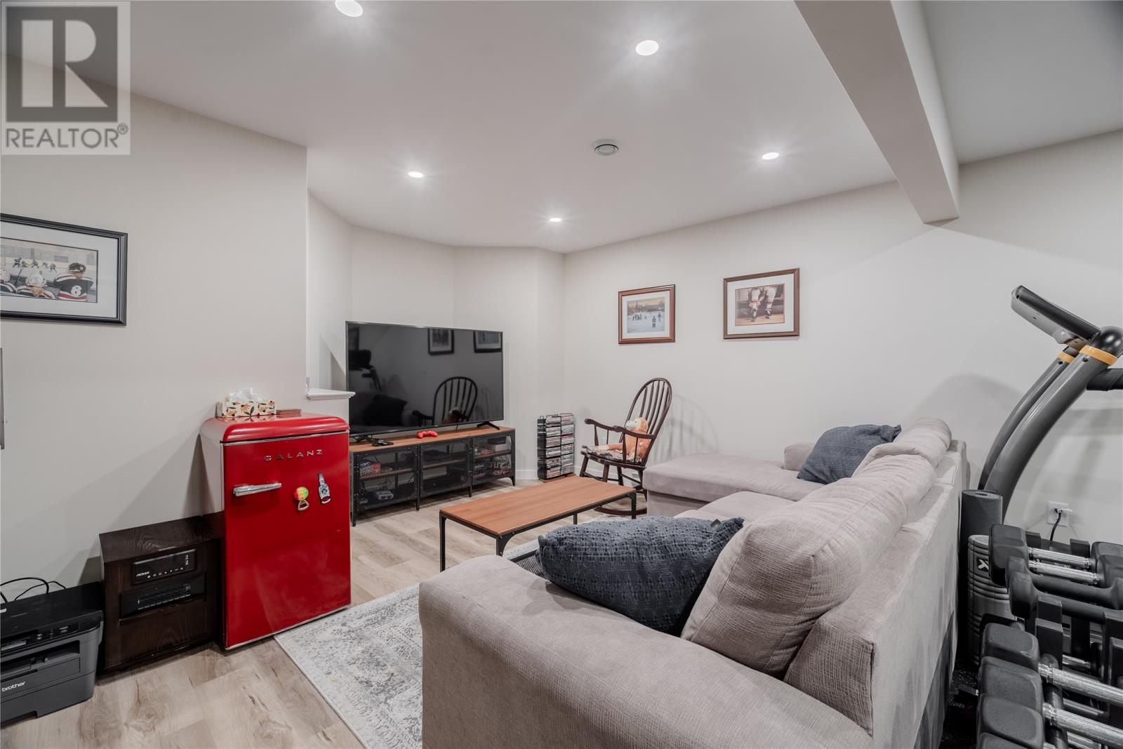 28 Margarets Place — photo 23