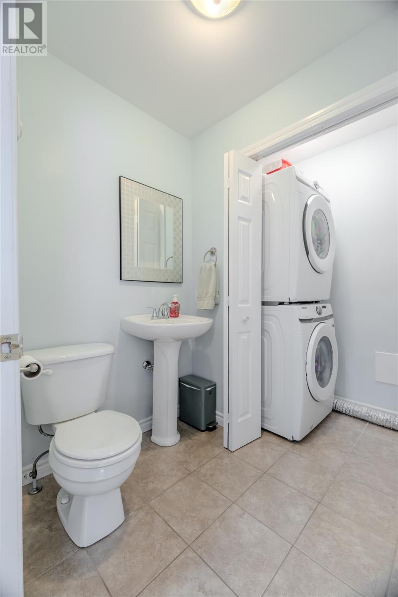 28 Margarets Place — photo 9