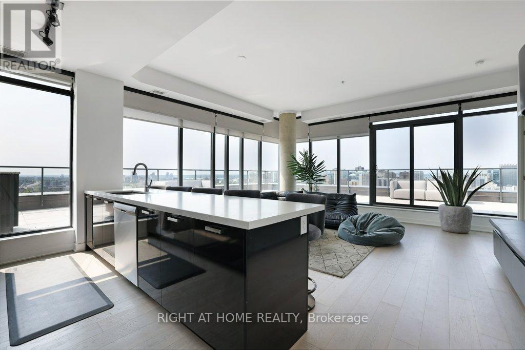#2002 203 CATHERINE STREET - 6