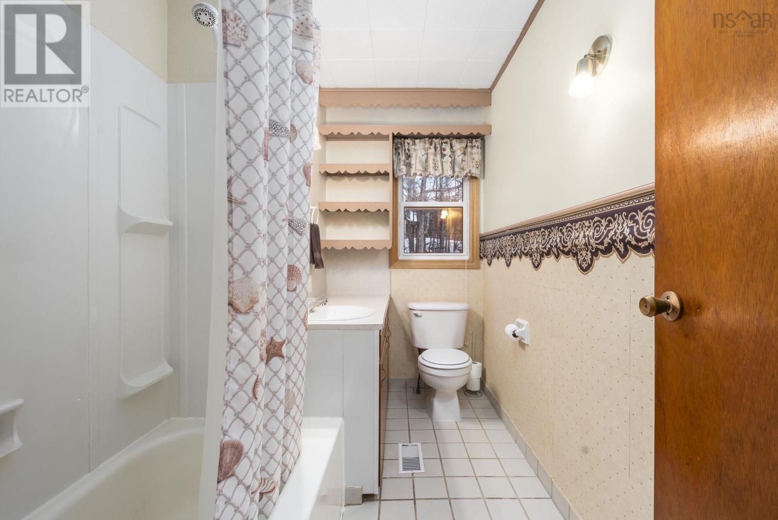 Property 15 of 27 of 2650 Prospect Road