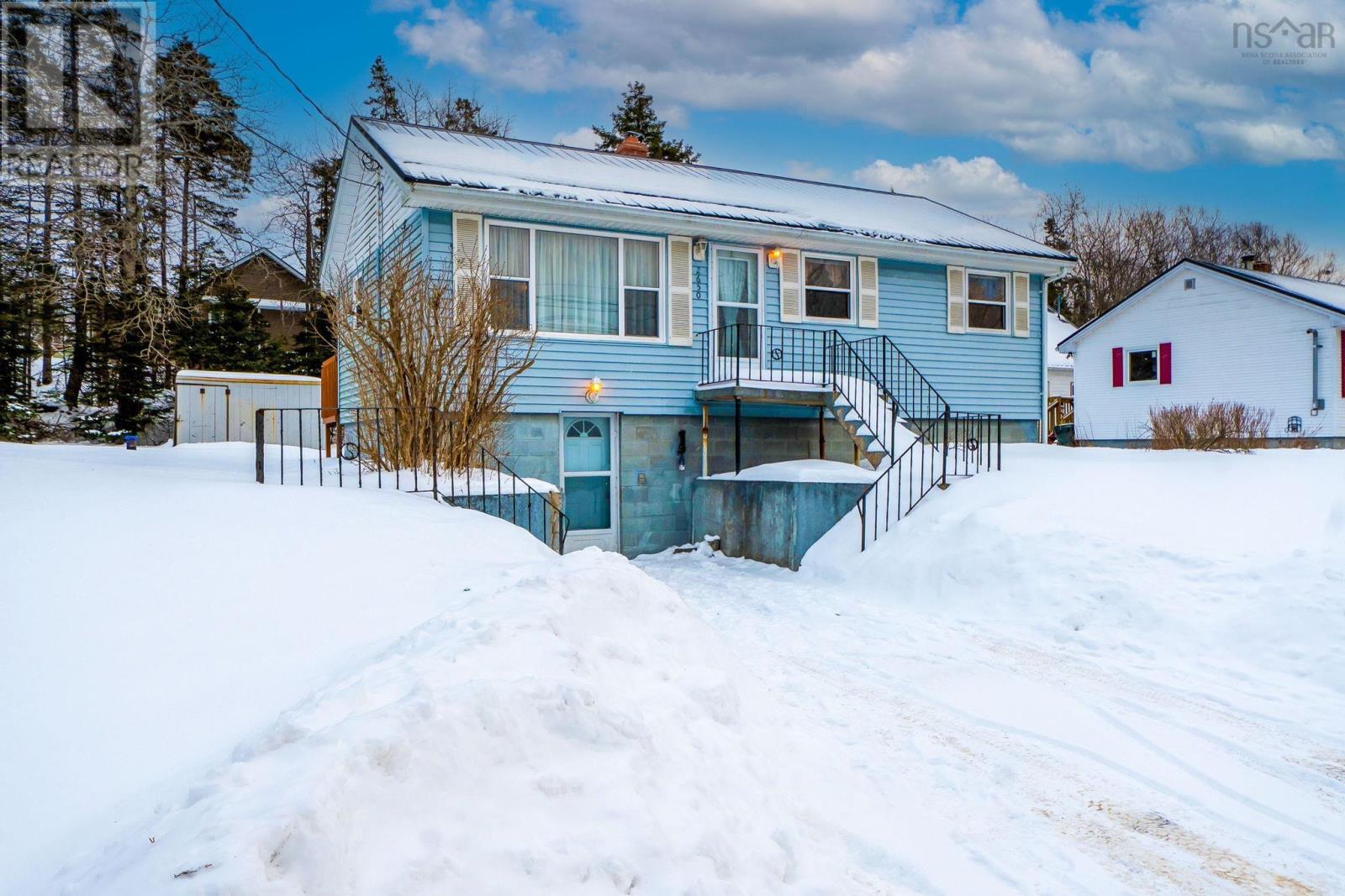 Property 22 of 27 of 2650 Prospect Road