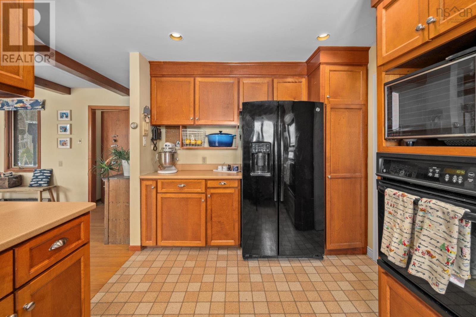 Property 19 of 47 of 350 Viewmount Drive