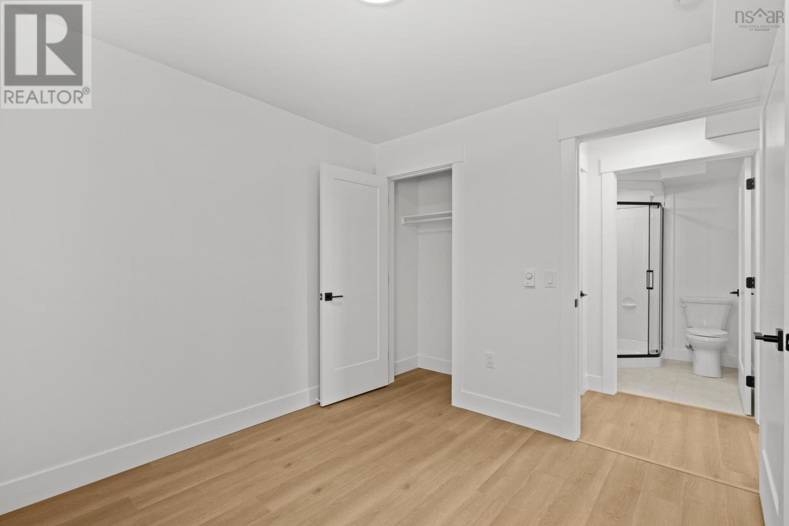 Property 25 of 28 of 11 Maverick Lane