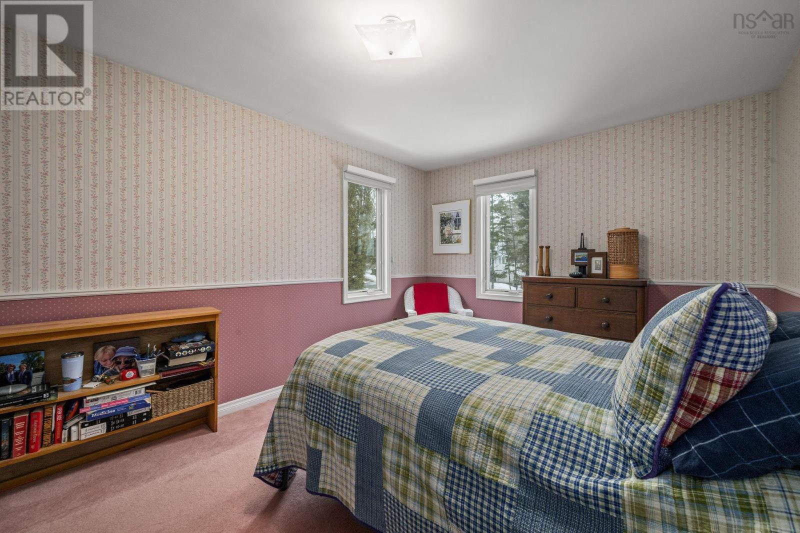 Property 30 of 47 of 350 Viewmount Drive