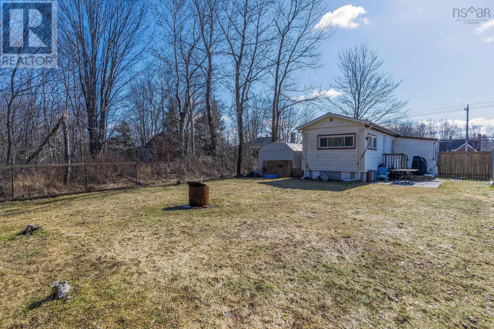 Property 27 of 34 of 1126 Highway 2 Highway