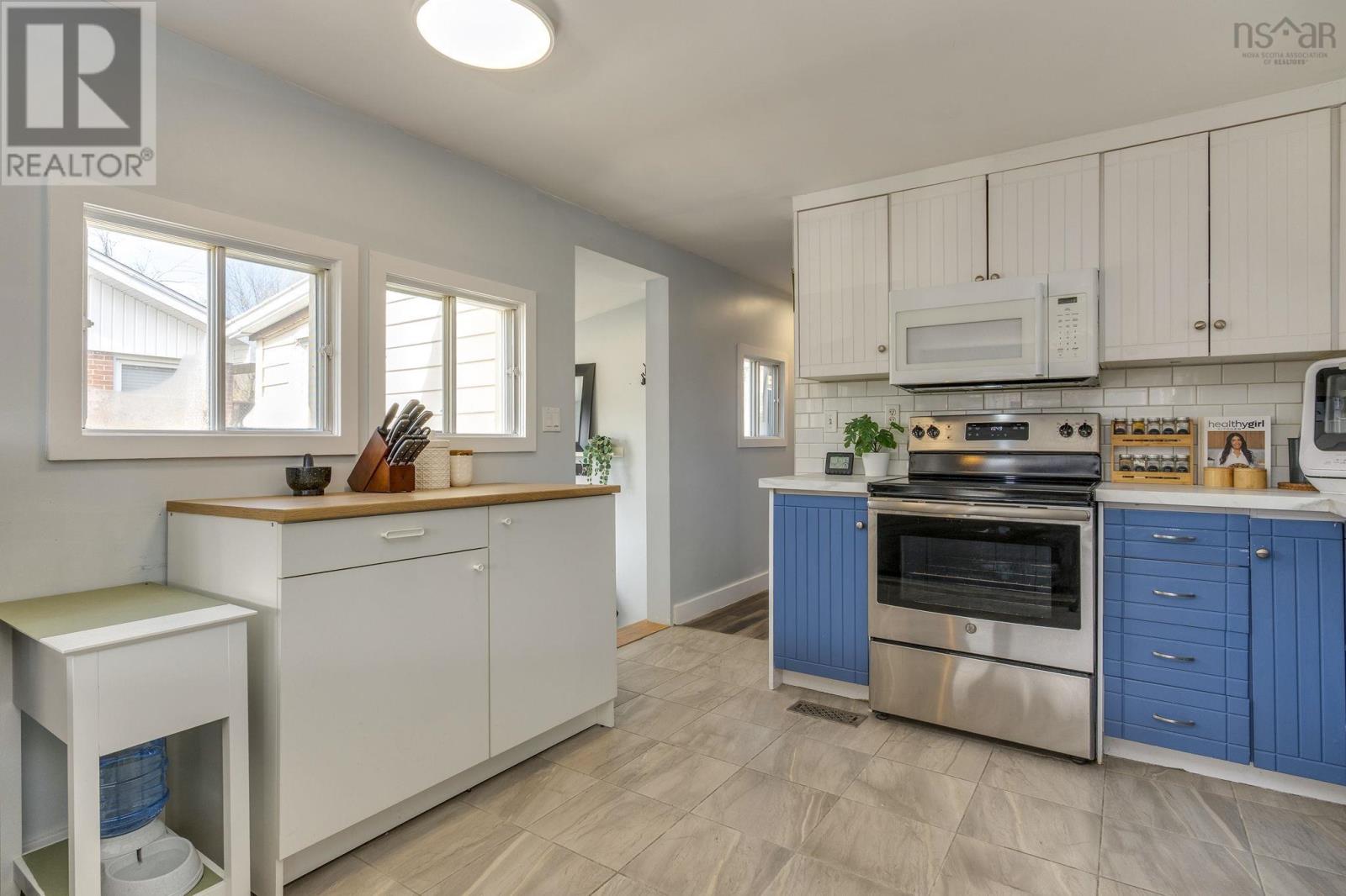 Property 8 of 34 of 1126 Highway 2 Highway