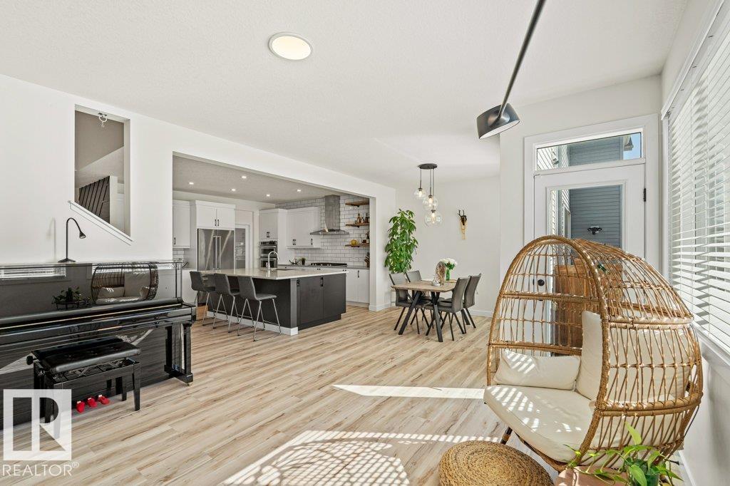 21003 131 AV NW, Edmonton