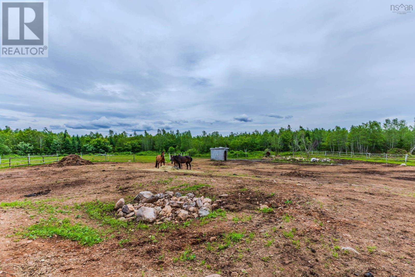 Property 44 of 49 of 1554 PLEASANT VALLEY Road