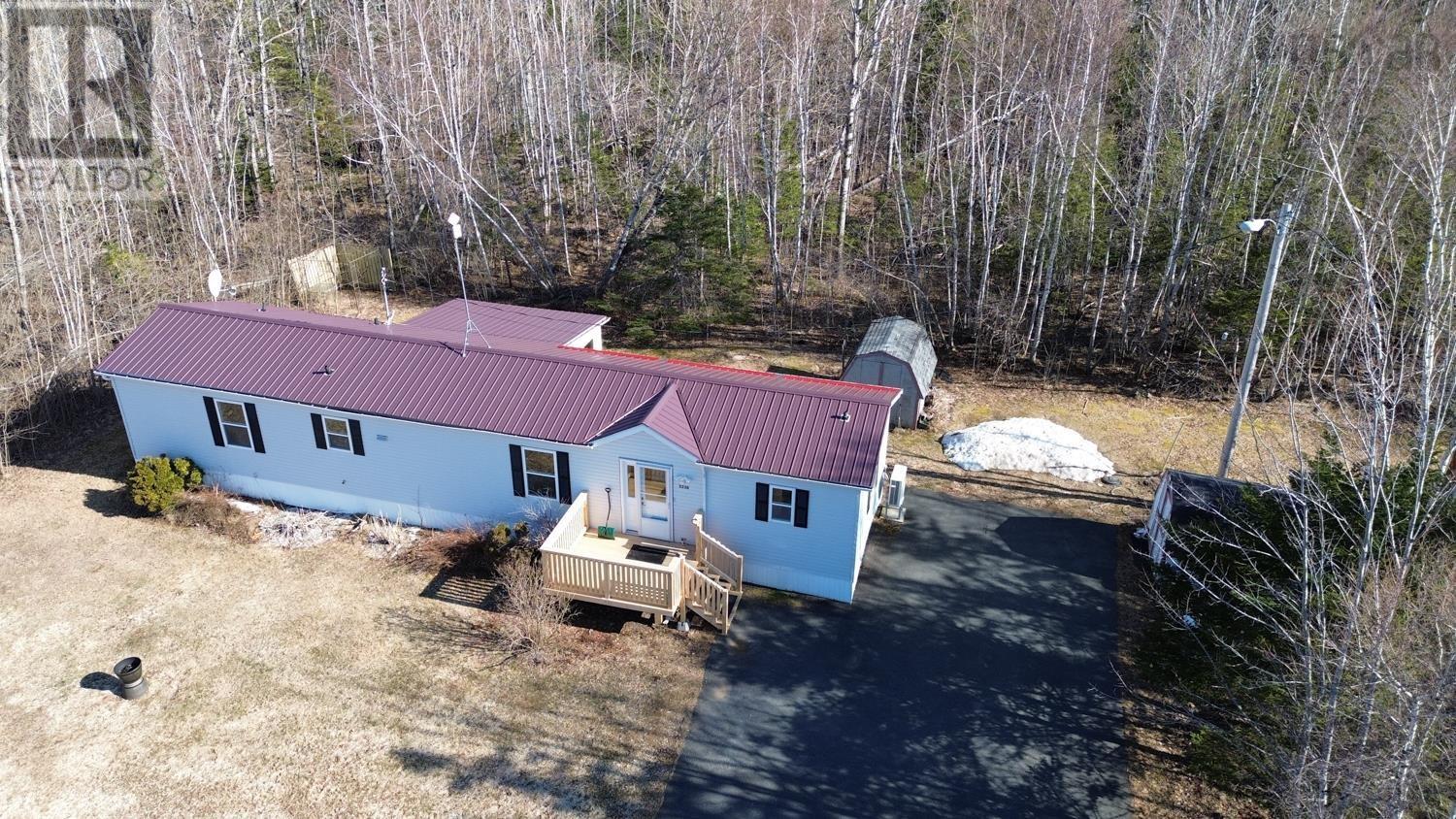 Property 24 of 27 of 3330 HIGHWAY 6