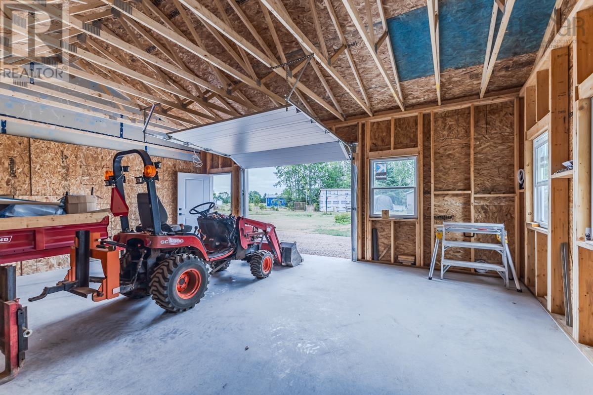 Property 37 of 49 of 7048 HIGHWAY 2