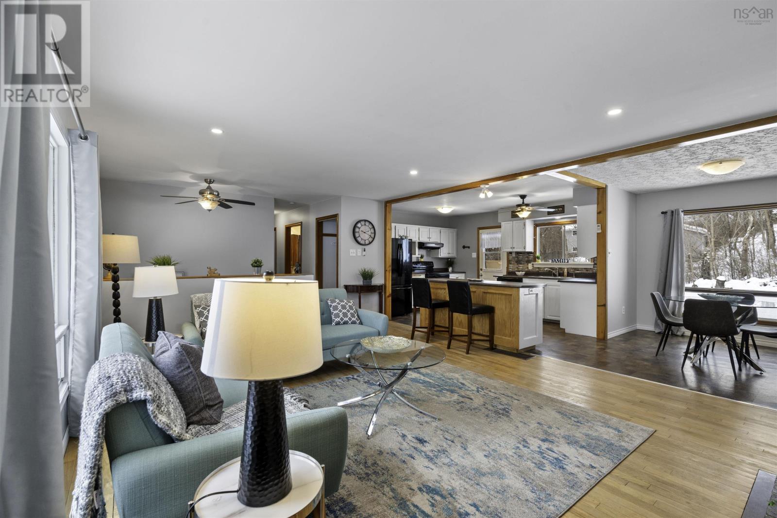 Property 15 of 38 of 86 Theresa Court