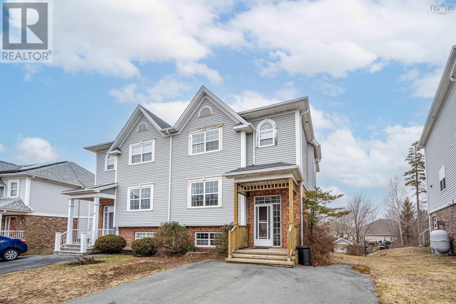 Property photo of 23 Stratford Way