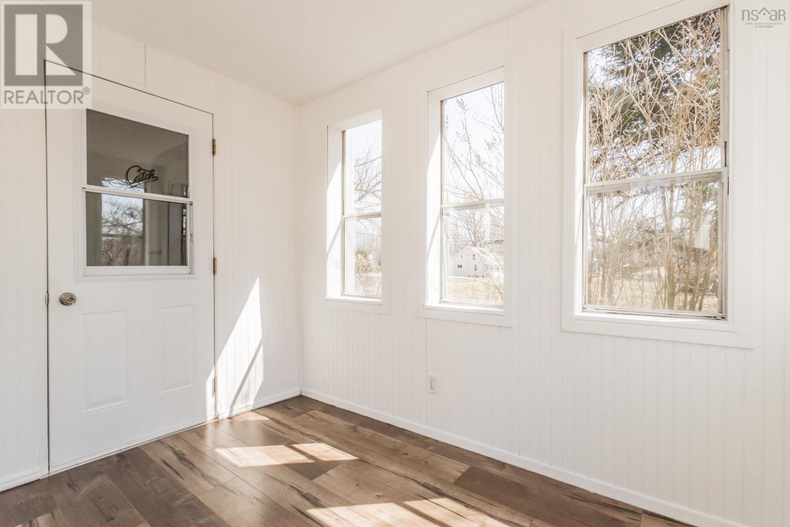 Property 30 of 47 of 14110 Highway 1