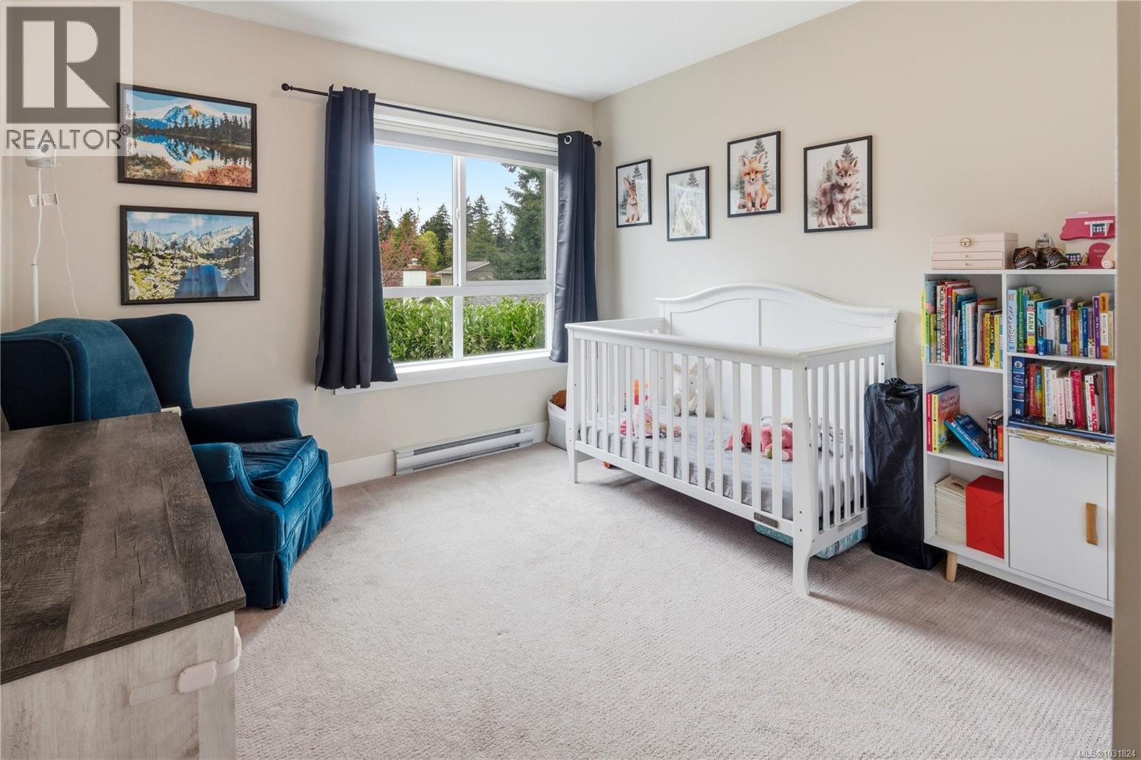 6886 Saanich Cross Rd - 10