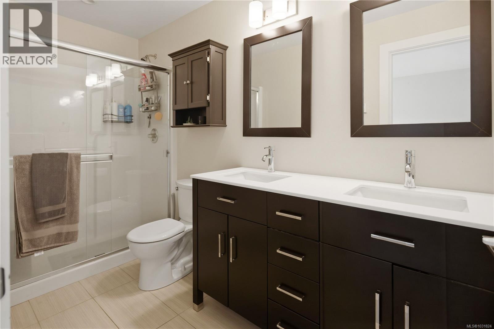 6886 Saanich Cross Rd - 9