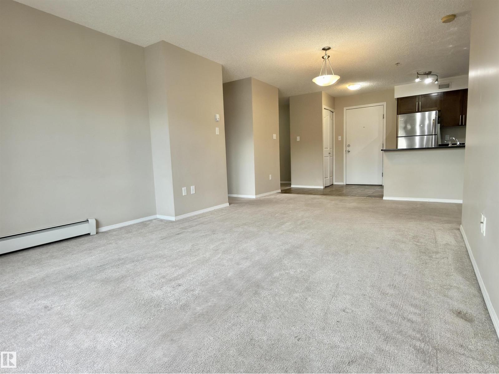 #205 11816 22 AV SW - 11