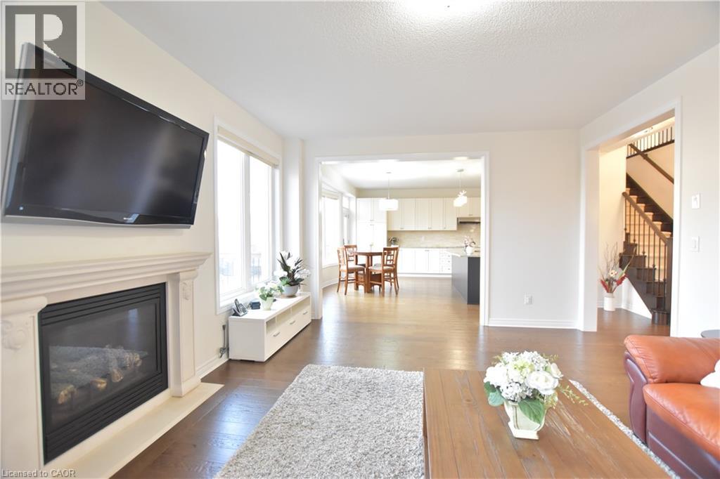 512 TERRINGTON CRESCENT - 7
