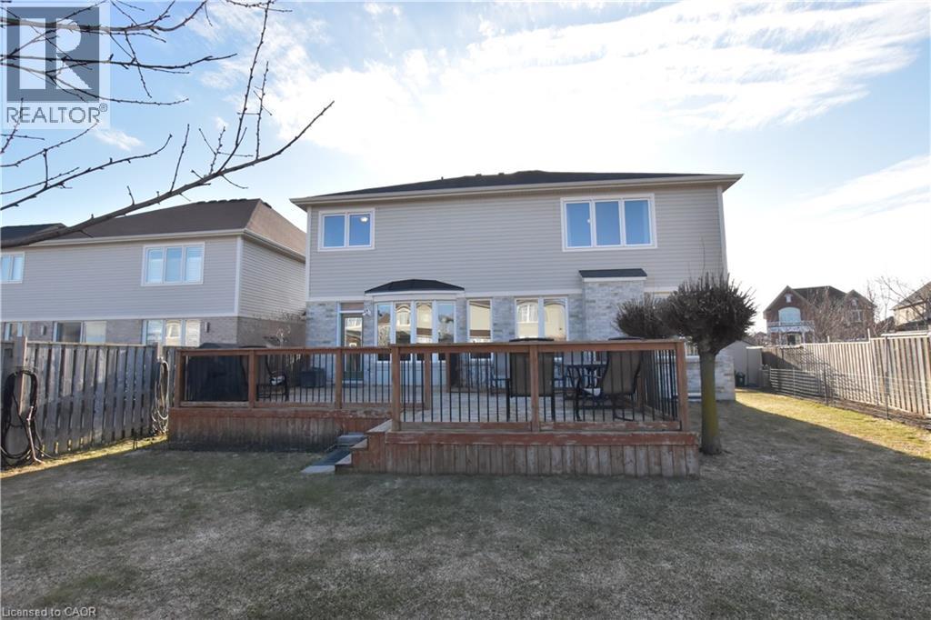 512 TERRINGTON CRESCENT - 25