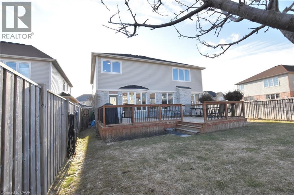 512 TERRINGTON CRESCENT - 26