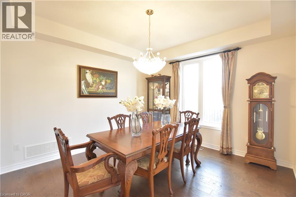 512 TERRINGTON CRESCENT - 9