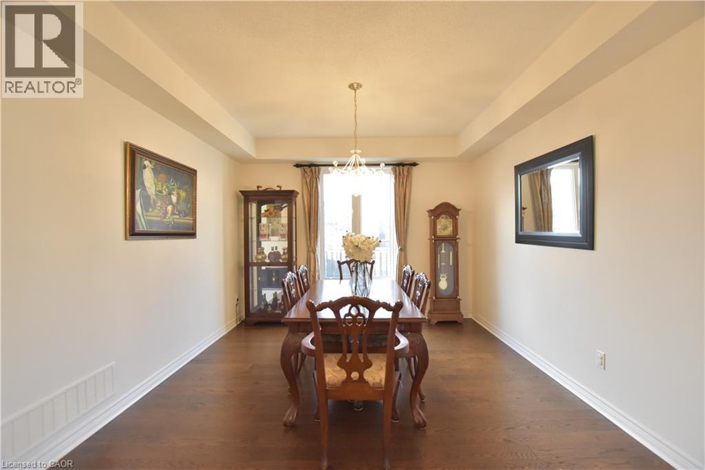 512 TERRINGTON CRESCENT - 8