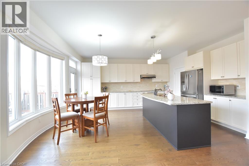 512 TERRINGTON CRESCENT - 17