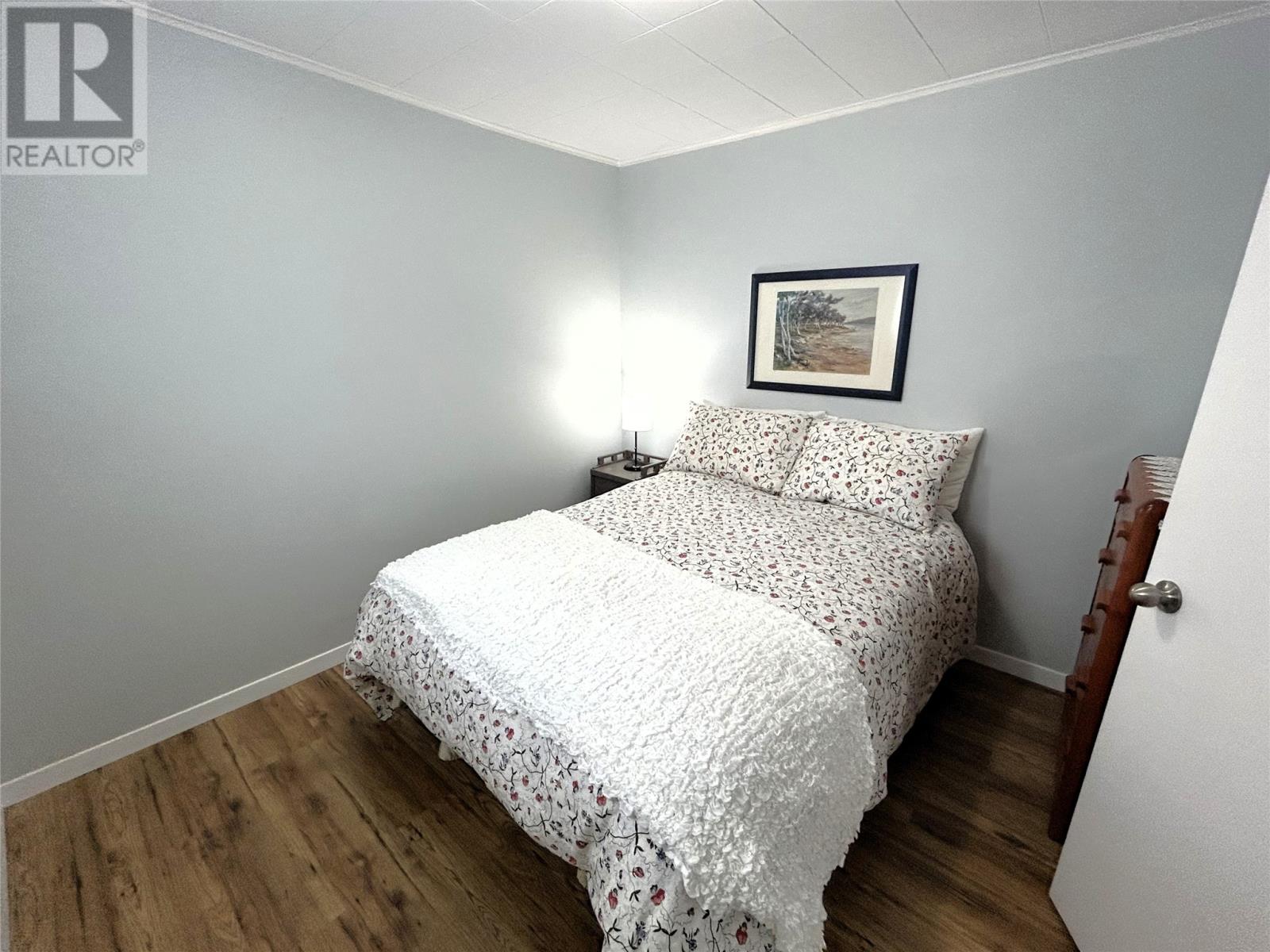 Main Floor Bedroom 2