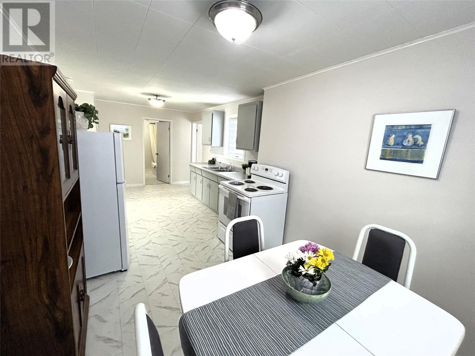 Main Floor Kitchen