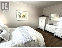 4 Hillview Avenue thumbnail 12