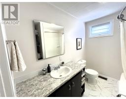 4 Hillview Avenue thumbnail 16