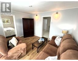 4 Hillview Avenue thumbnail 19