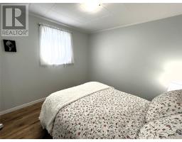 4 Hillview Avenue thumbnail 22