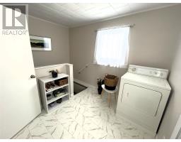 4 Hillview Avenue thumbnail 27
